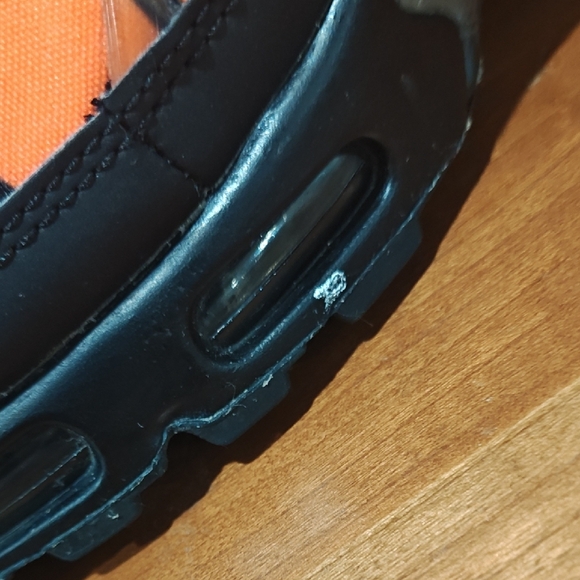 Nike Air Max Plus 'Mercurial Black Orange' - Picture 9 of 16